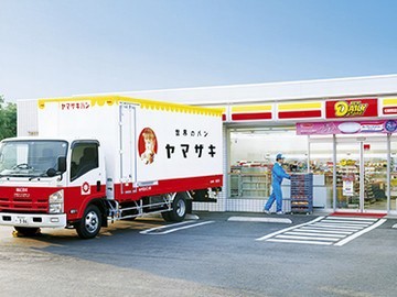 山崎製パン株式会社/[社]月収33万円以上可能！ルート配送ドライバー